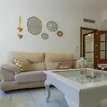 아파트 Vive Junto A Estacion Y Centro